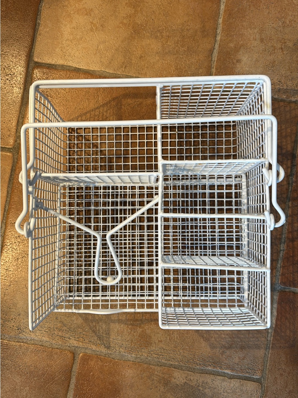 Vintage White Wire Mesh Organizer Caddy - Home Storage & Organization picnic BBQ